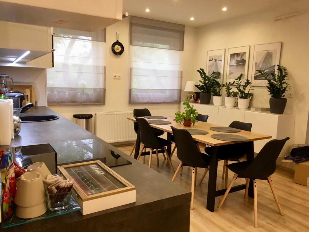 Szentalom Apartman Debrecen Buitenkant foto